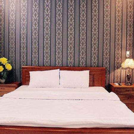 Phu Thanh Hotel Хошимин Екстериор снимка